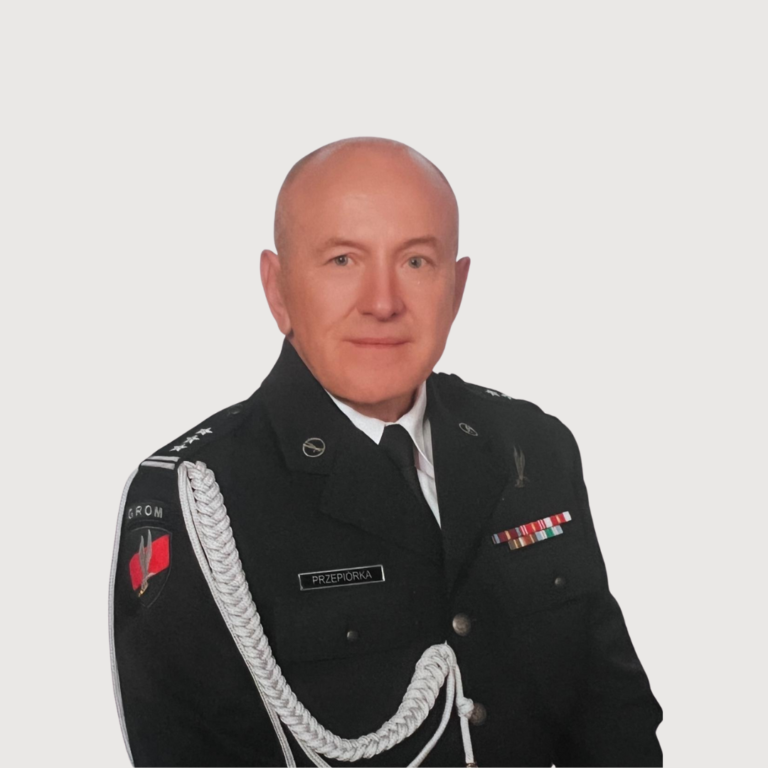 Bezpieczeństwo to kompetencja. Dlaczego dziś nie wystarczy „mieć procedury”.